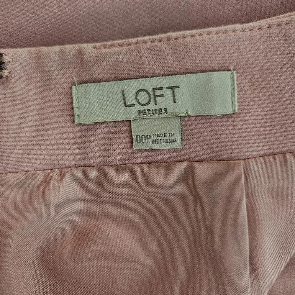 LOFT Petite Pink Mini Skirt - Picture 8 of 12